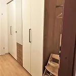 - Haus L, App 0l1004 Lejlighed *