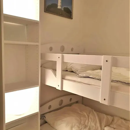- Haus L, App 0l1004 Lejlighed *